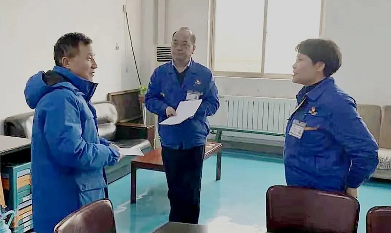 ag真人注册平台机床集团向导班子走访慰问难题职工 -  ag真人注册平台